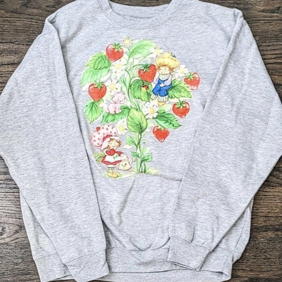 Strawberry Shortcake Tops Rare Xl Strawberry Shortcake Crewneck